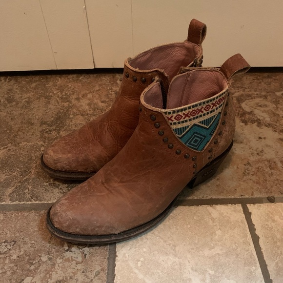 Miss Macie Booties - Picture 1 of 2